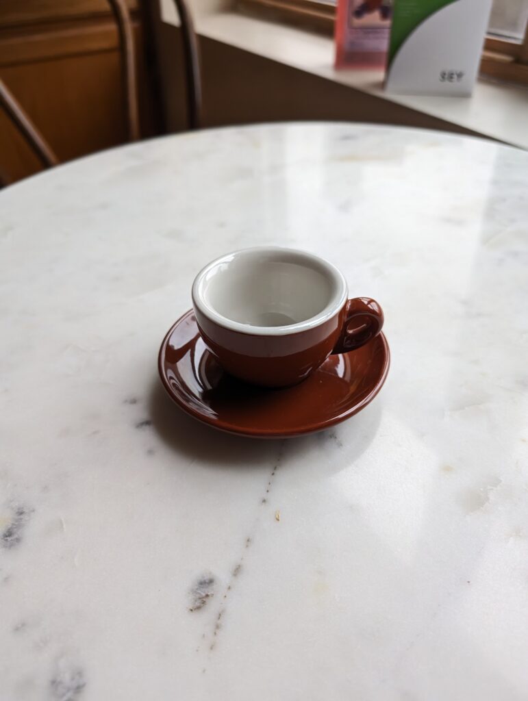 traditional Nuova Point espresso mug